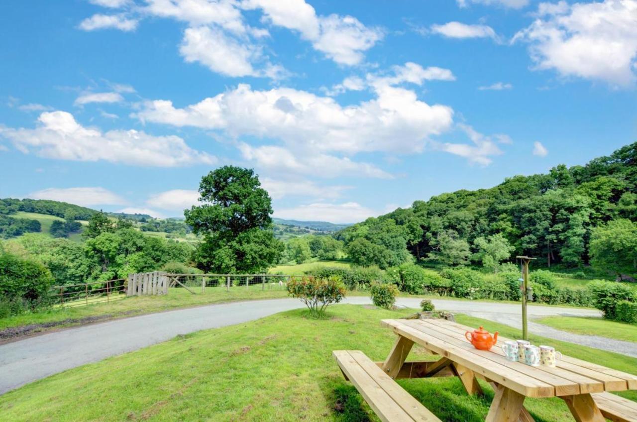 Pandy Barn Berriew Welshpool Exterior foto